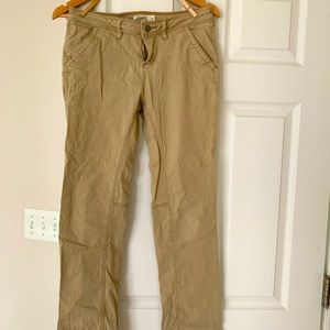 Mountain Khakis Camber 105 Pant, Size 4p, Classic fit, Mid-rise